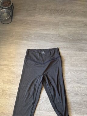 Women’s Black V-Waist Leggings